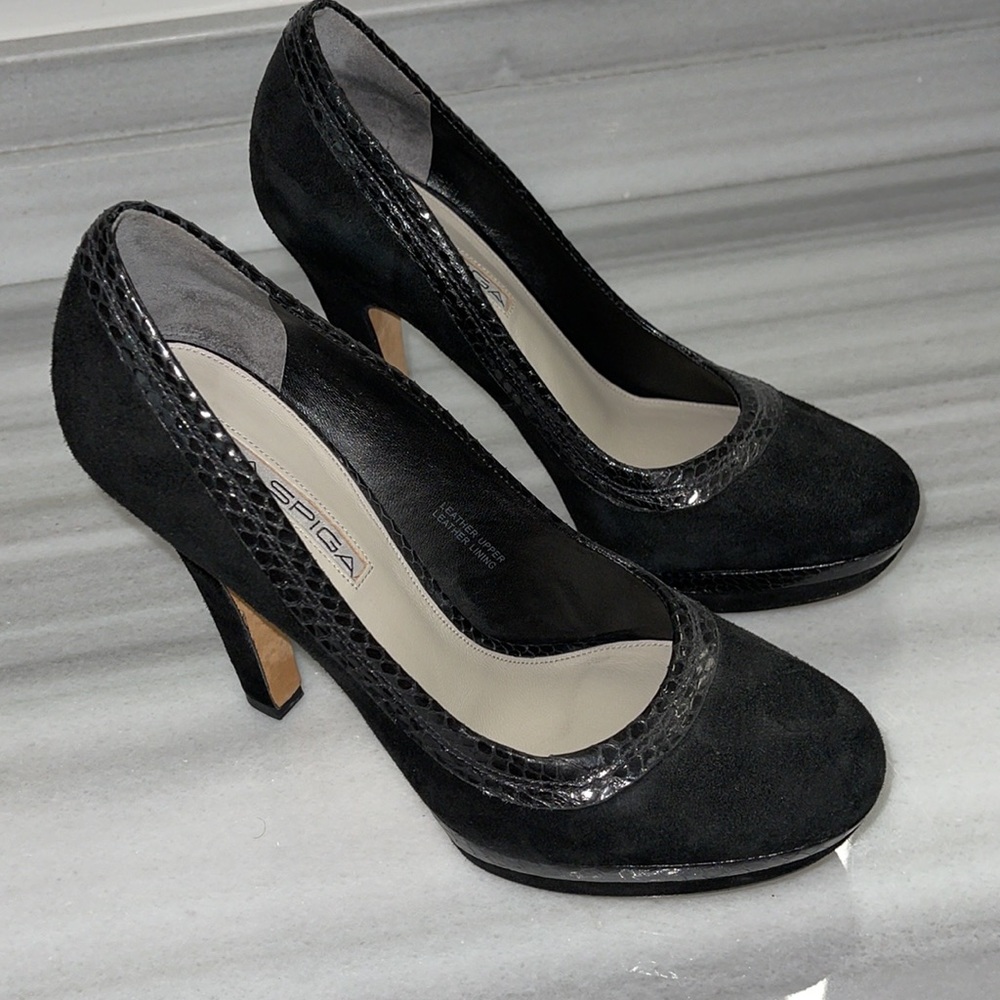 Via Spiga Blk Suede/Python Platform Heels. Size 7… - image 2